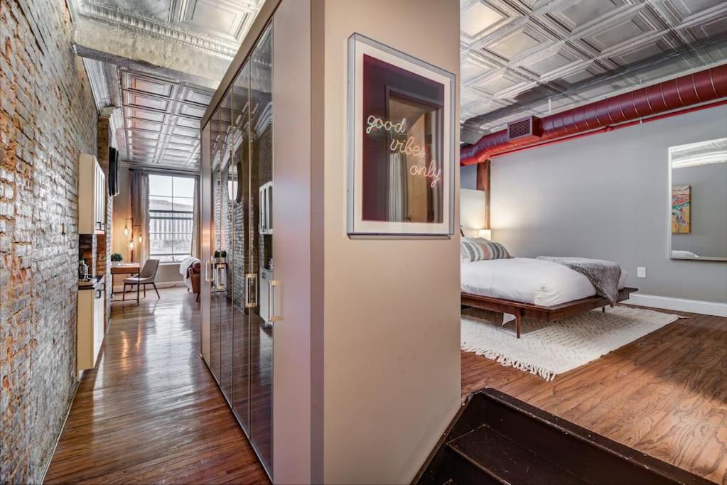 Good Vibes Loft - Dt Cle Walk To All The Stadiums Cleveland Dış mekan fotoğraf