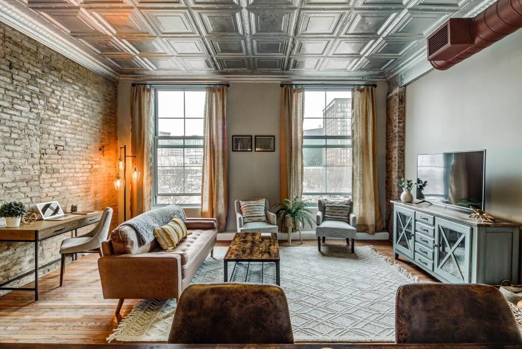 Good Vibes Loft - Dt Cle Walk To All The Stadiums Cleveland Dış mekan fotoğraf